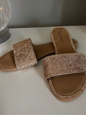 Lurnyet Rose Gold Rhinestone Slide Sandals Size 8 New